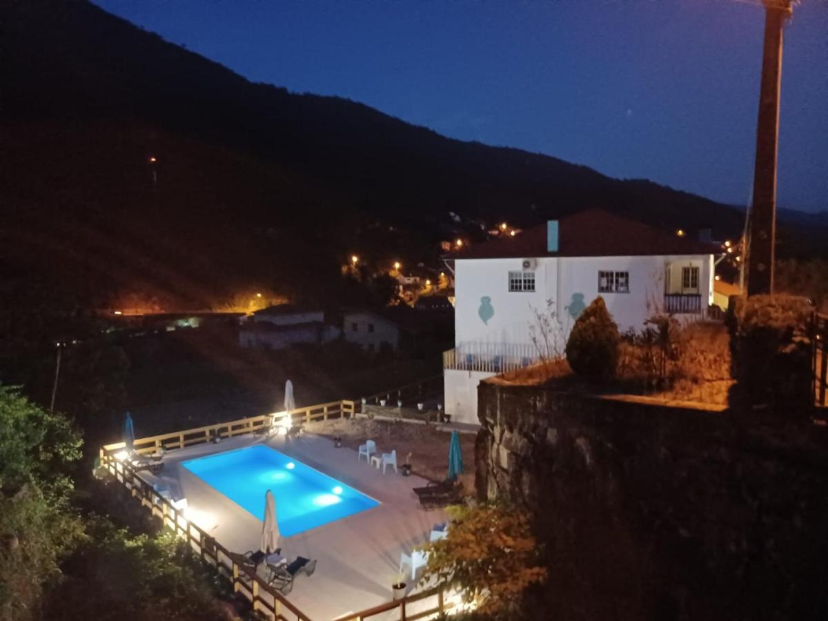 Waterfalls Geres Al Exterior foto
